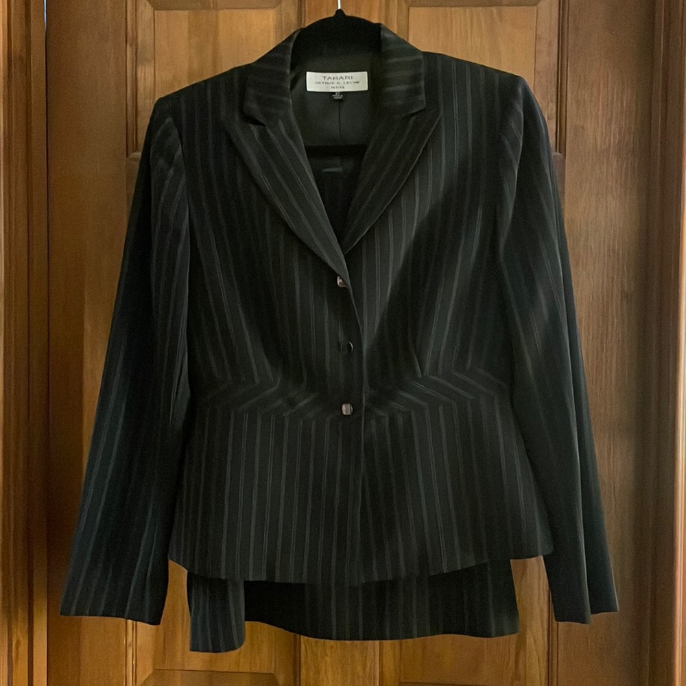 Tahari Black Pinstripe Skirt Suit, 6P